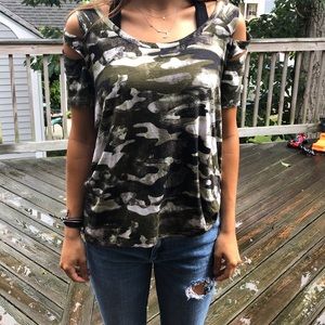 camouflage cut shoulder t-shirt